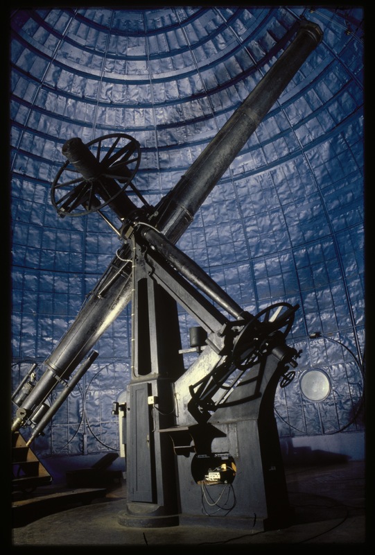 Equatorial de la Tour de l'Est dite aussi lunette Arago - Observatoire de Paris (titre forgé)