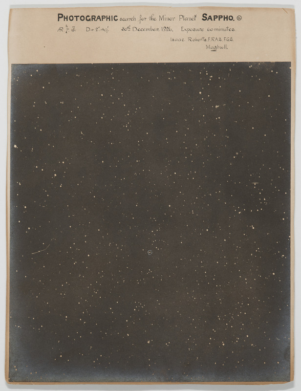 Photographic Search for the Minor Planet Sappho [80], AD 7h 15m, D +8° 49’. 30th December 1886, exposure 60 minutes. (titre original)