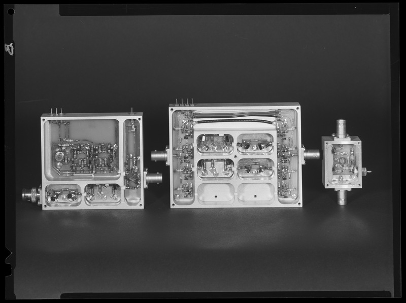 Préamplificateur. Filtres commutables. Diode à bruit (titre forgé)