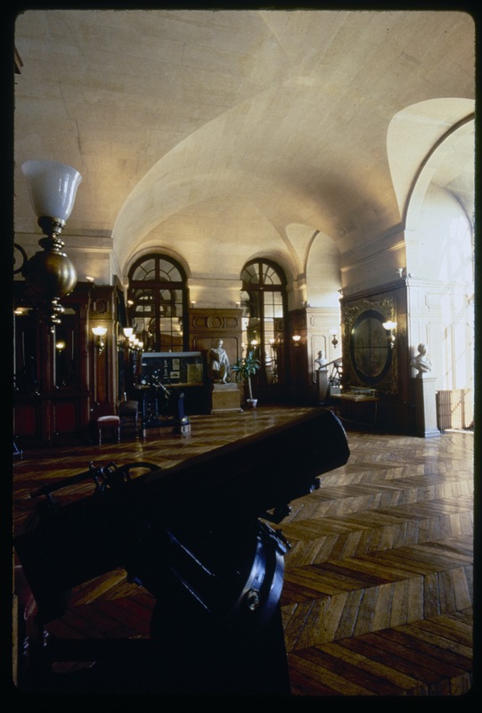 Observatoire de Paris - Grande Galerie (Musée) (titre forgé)