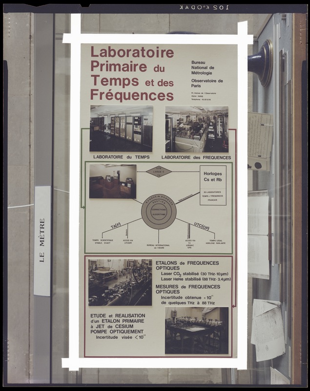 Panneau de présentation du Laboratoire Primaire du Temps et des Fréquences (L.P.T.F.) (titre forgé) / [2 images]