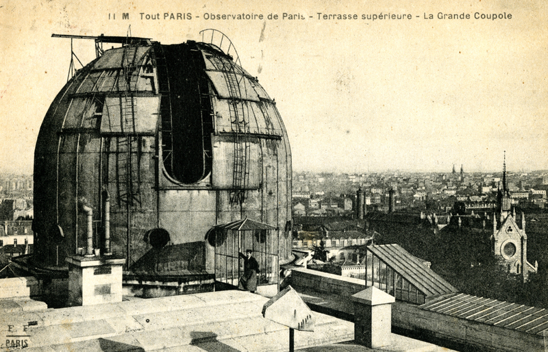 Tout Paris : Observatoire de Paris, terrasse supérieure - la Grande Coupole (titre original)