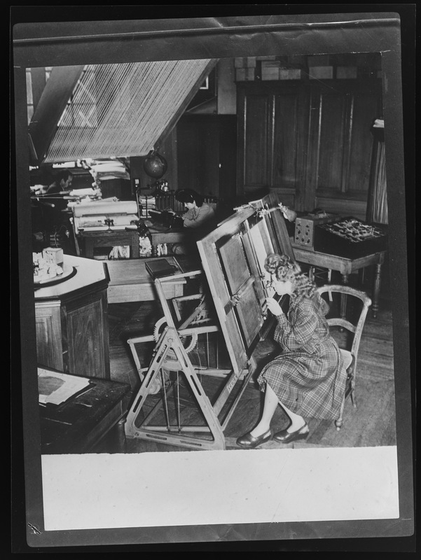 Observatoire de Paris. Rotonde du Bureau International de l'Heure (titre forgé)