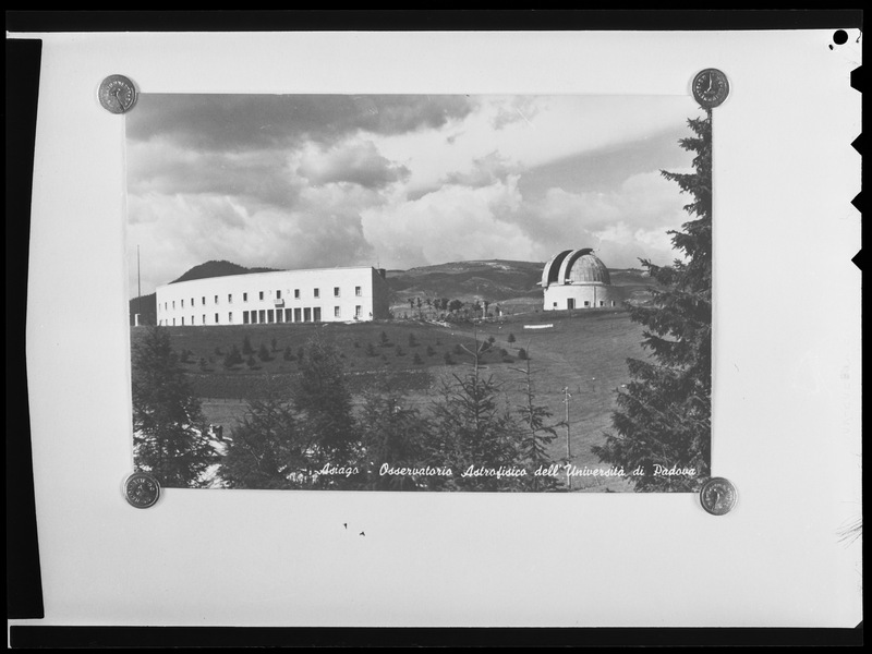 Vue d'ensemble - Observatoire Astrophysique d'Asiago (Italie) (titre forgé)