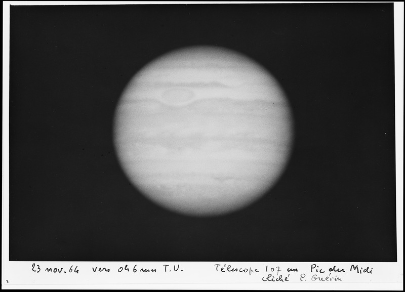 JUPITER le 23 novembre 1964 - Télescope de 107cm de l'Observatoire du Pic du Midi - Cliché P. Guérin (titre forgé)