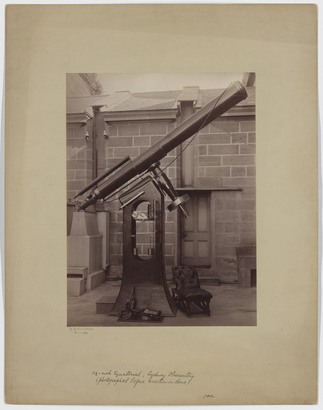 Sydney Observatory : 11 ½ inch equatorial [photographed before erection in dome] (titre original)