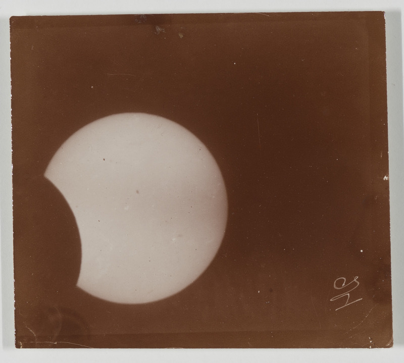 Phases de l’éclipse du 30 août 1905 [mission Andoyer] (titre forgé)