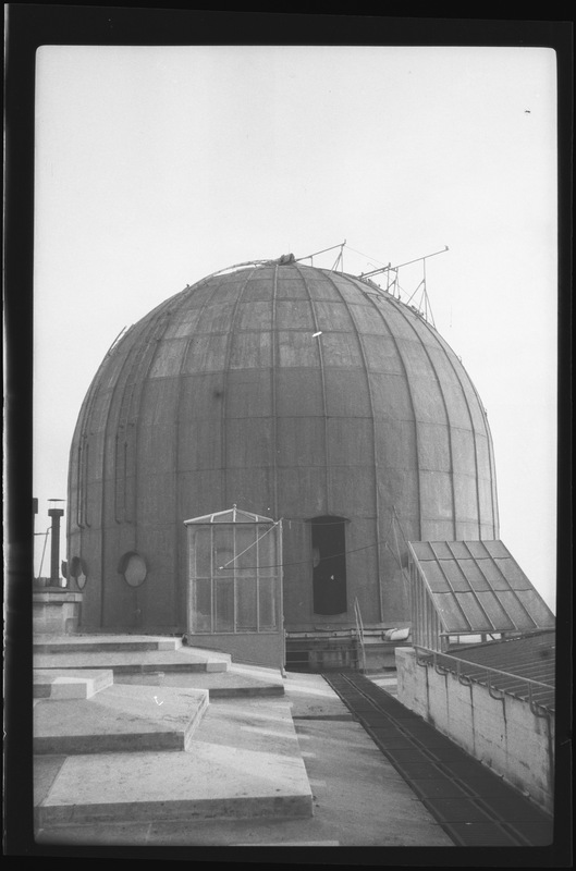 La grande coupole de l’Observatoire de Paris (titre forgé)