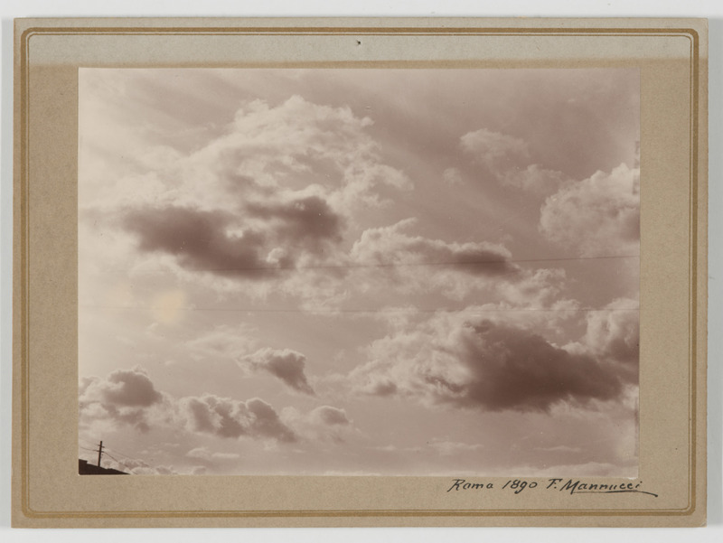 Photographies de nuages, par Federico Manucci (titre forgé), Roma 1890. F.Manucci (titre original)