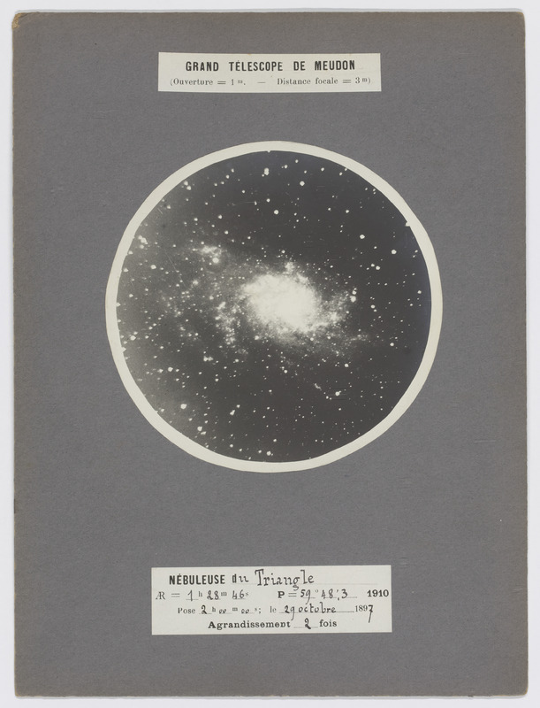 Triangle, 29-10-1897, x2, 2h, pris au grand télescope de Meudon. (titre forgé)