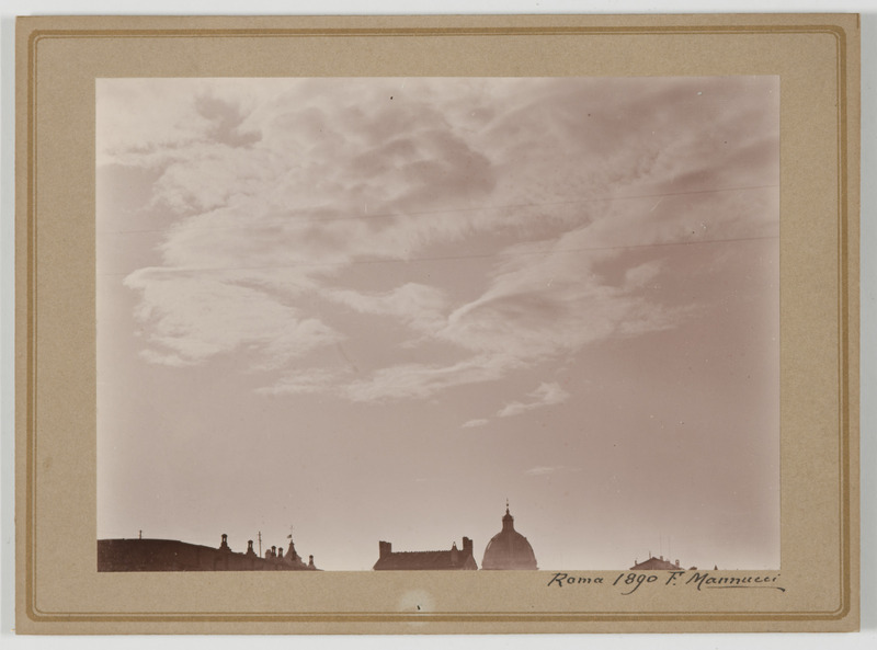 Photographies de nuages, par Federico Manucci (titre forgé), Roma 1890. F.Manucci (titre original)