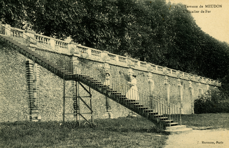 Observatoire de Meudon - passerelle métallique (titre forgé)