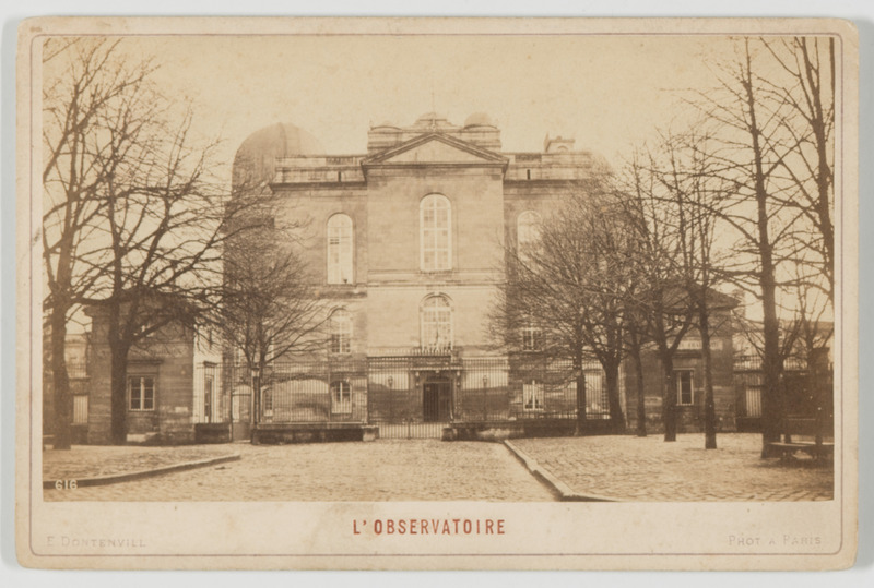 L'observatoire de Paris, vu de l'extérieur, côté nord (titre forgé)