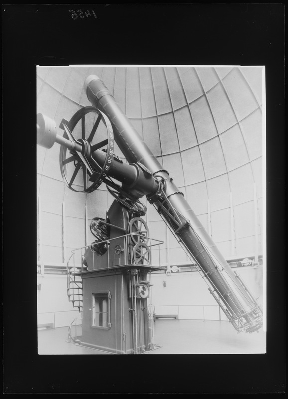 Lunette de l'Observatoire naval de Washington D.C.? (titre forgé)